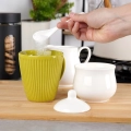 Cukierniczka i mlecznik porcelanowe białe 3 el.
