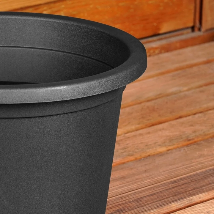 Doniczka ogrodowa plastikowa czarna okrągła 27,5 cm