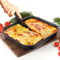 Nóż do ciasta z ząbkami czarny BLACKLINE 24,5 cm