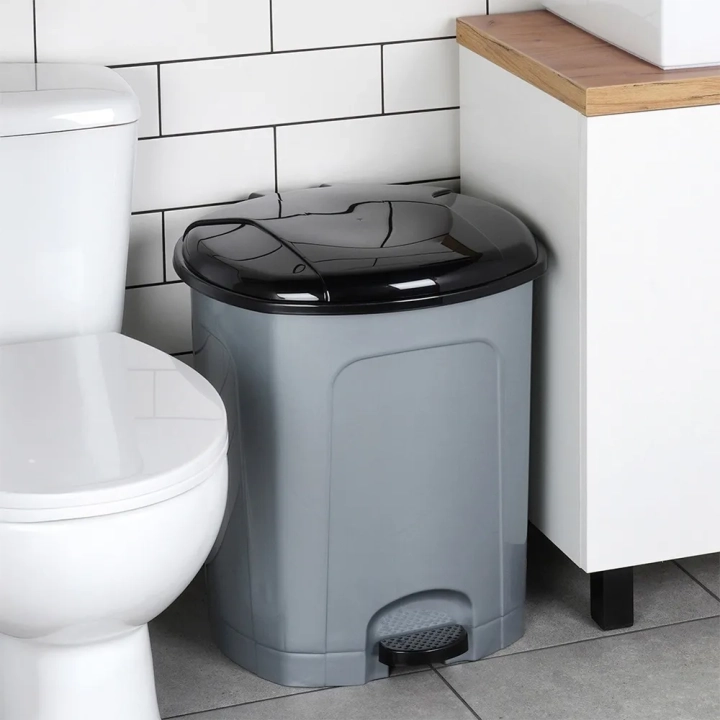 Kosz na śmieci z pedałem plastikowy szary 50 l