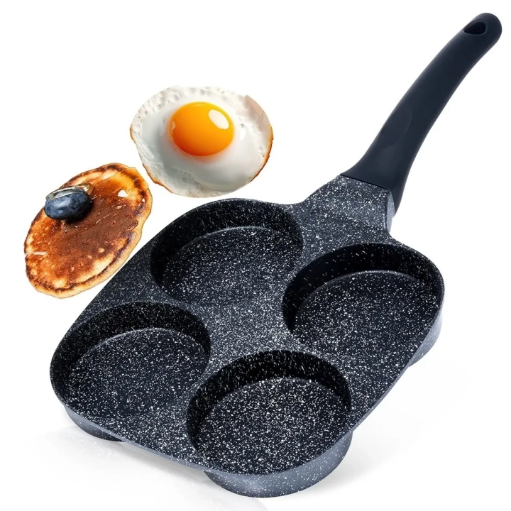 Patelnia do jajek granitowa 4 otwory BLACK LINE 19x19 cm