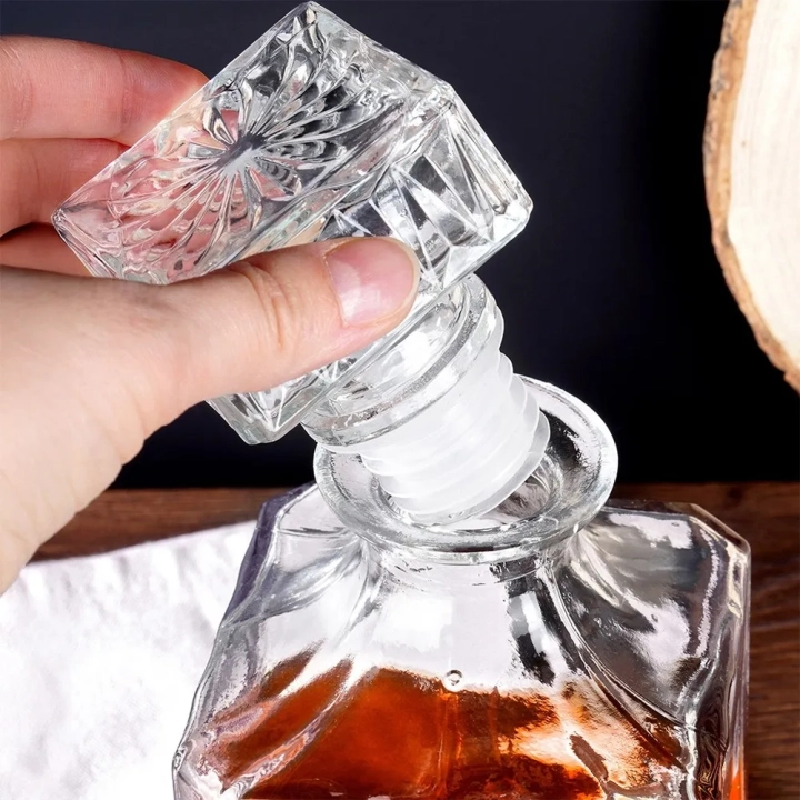 Karafka i szklanki do whisky szklane 900 ml + 4x300 ml 5 el.