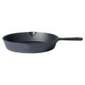 Patelnia żeliwna z silikonową nakładką CAST LINE 25 cm