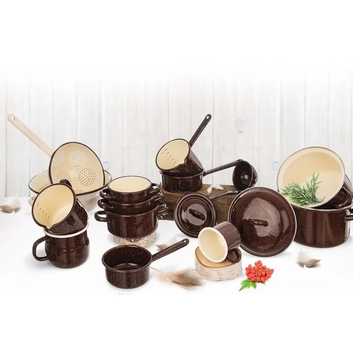 Rondel emaliowany brązowy BROWN 14 cm, 900 ml
