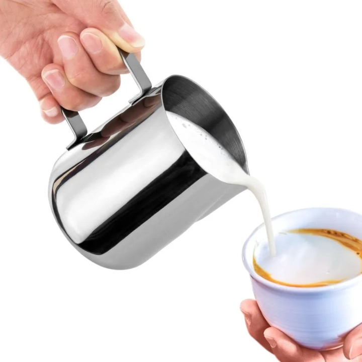 Mlecznik stalowy z miarką 350 ml