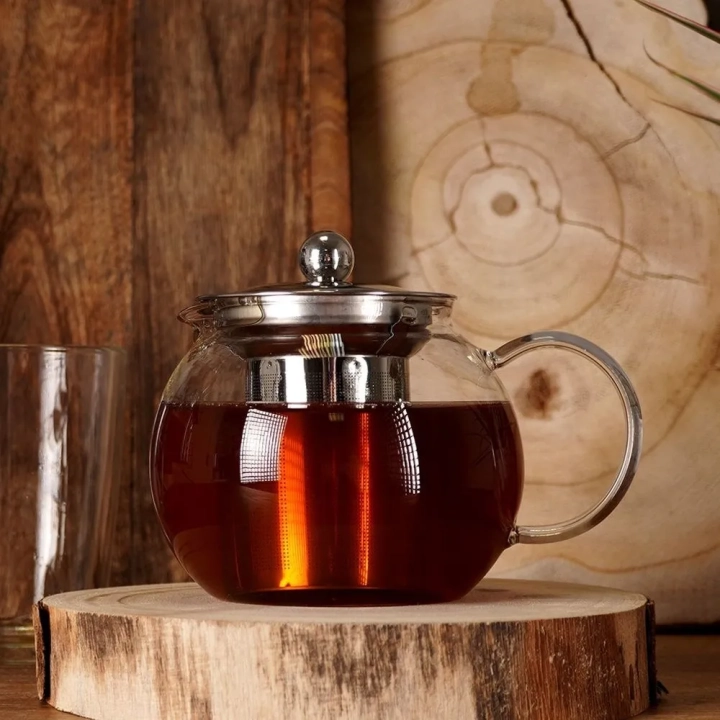 Dzbanek z zaparzaczem do herbaty szklany żaroodporny 800 ml