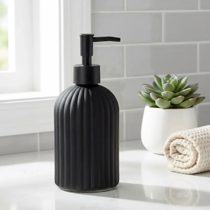 Dozownik do mydła szklany czarny 400 ml