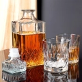 Karafka do whisky szklana 900 ml