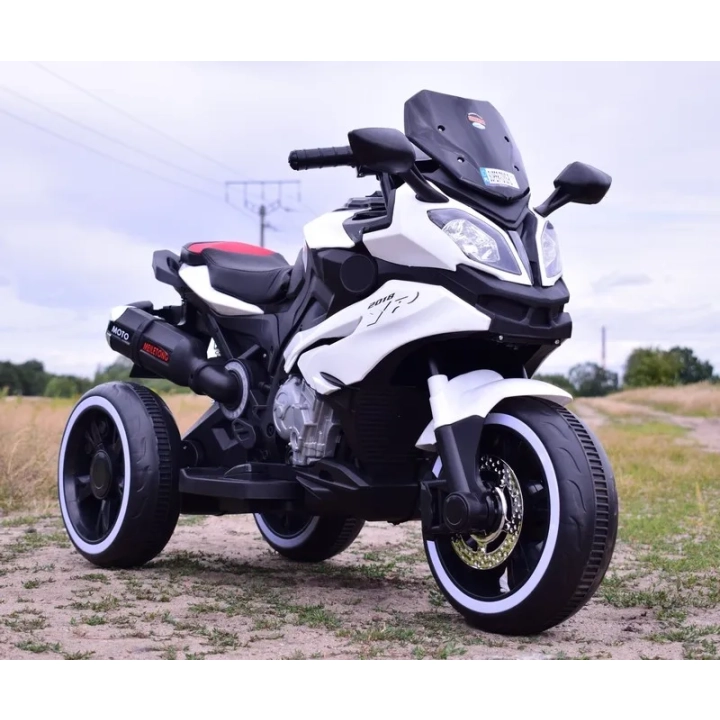 DUŻY MOTOR ŚCIGACZ STRONG 2 EXCLUSIVE, ŚWIECĄCE KOŁA/HLX2018