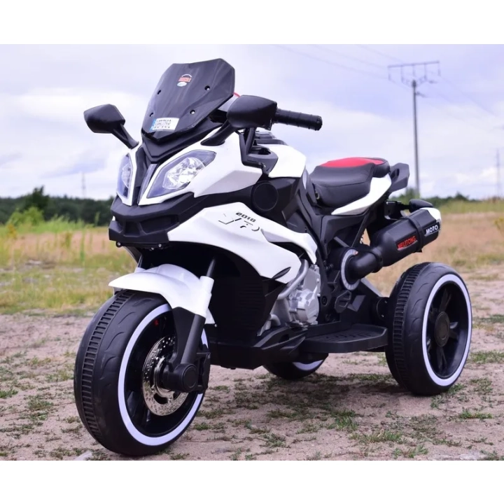 DUŻY MOTOR ŚCIGACZ STRONG 2 EXCLUSIVE, ŚWIECĄCE KOŁA/HLX2018