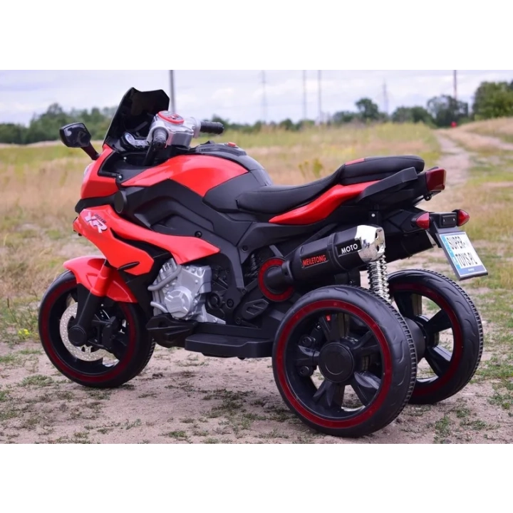 DUŻY MOTOR ŚCIGACZ STRONG 2 EXCLUSIVE, ŚWIECĄCE KOŁA/HLX2018
