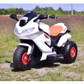 SUPER ŚCIGACZ MOTOR SPORT - POMPOWANE KOŁA, PILOT, IMITACJA WYDECHU, /HZBB1188