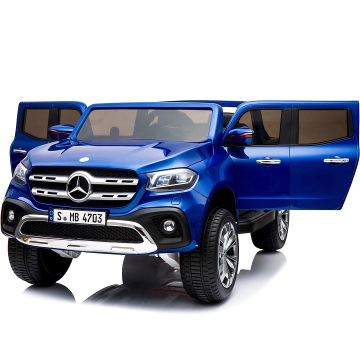MERCEDES X LICENCJA, - 4X4 , 2x12V PANEL MP4, MIĘKKIE KOŁA EVA, MIĘKKIE SIEDZENIE, LAKIER POLEROWANY, FUNKCJA BUJANIA FULL OPCJA/XMX606