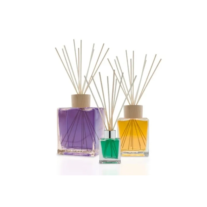 Ekskluzywny Dyfuzor z Patyczkami 100ml z FEROMONAMI kwiatowo-drzewny WOOD MANIA - R07