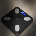 Waga podłogowa Retoo E032 z analizą masy ciała 2xAAA do 180 kg
