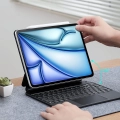 Czarne etui ESR 6B012A do iPada Air 11