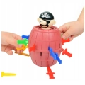 GRA W PIRATA UKŁUJ PIRATA SKACZĄCY PIRAT W BECZCE