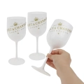 Kieliszek Moët & Chandon Ibiza 1 szt. Biały elegancki plastikowy kieliszek do szampana z logo, idealny na imprezy i plener