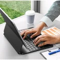 Etui z klawiaturą Earto do iPad Pro 12.9 (M2, 2024), 7 RGB, magnetyczne, QWERTY