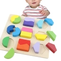 LT299 DREWNIANA UKŁADANKA FIGURY MONTESSORI