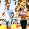Okulary sportowe JUNDINGYUN z 5 wymiennymi soczewkami, 100% UV