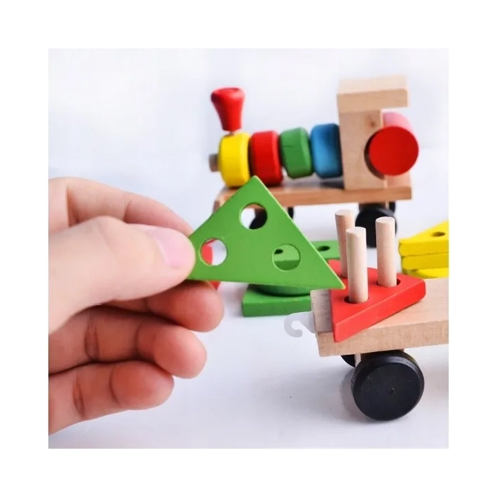 LT292 DREWNIANY POCIĄG Z KLOCKAMI SORTER MONTESSORI WAGONY