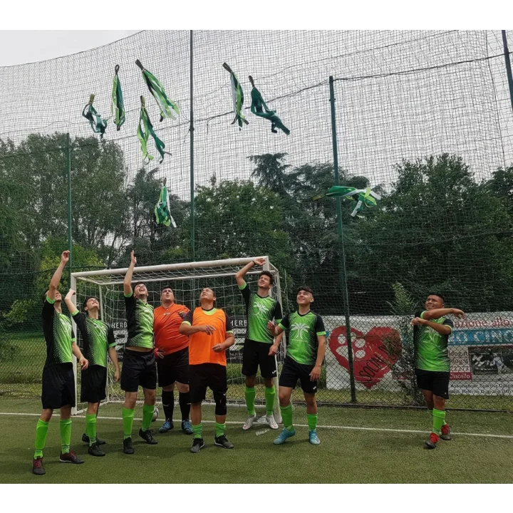 Flaga na nadgarstek do choreografii i wydarzeń TOQUI TOQUI 10 sztuk