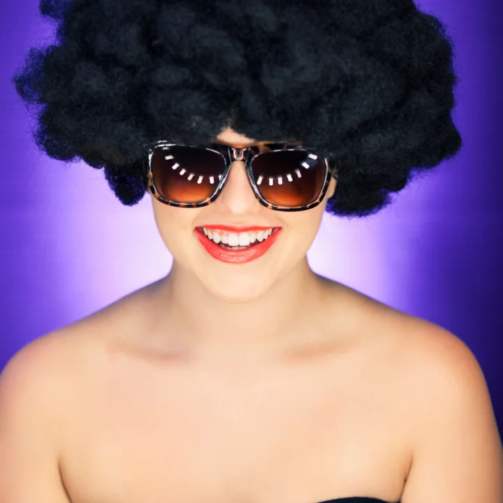 PERUKA WŁOSY CZARNE AFRO KARNAWAŁ PARTY FOTOBUDKA PANIEŃSKI URODZINY