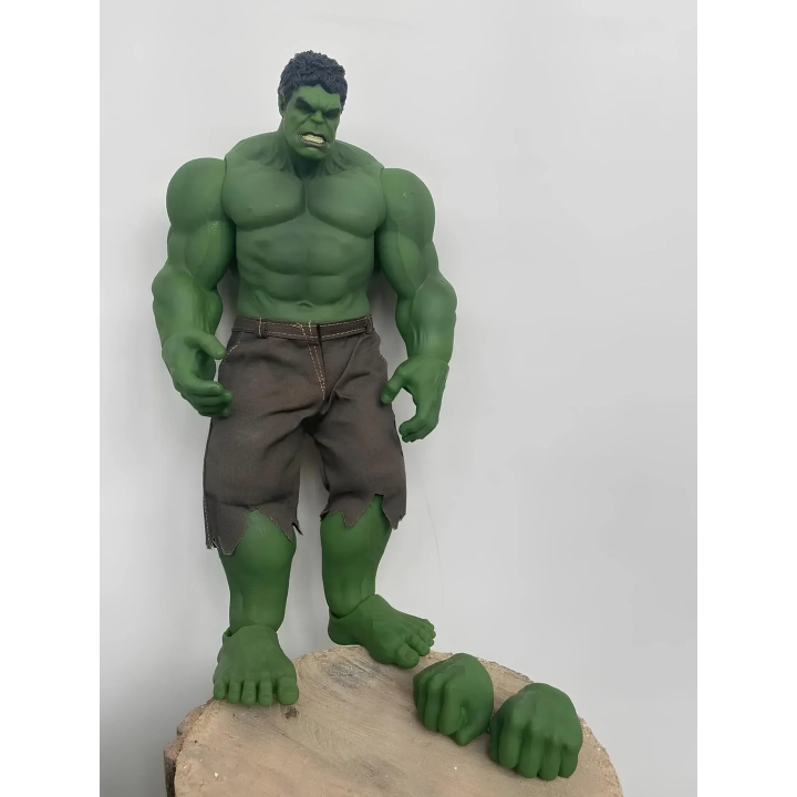 Duża figurka Hulk z uniwersum Avengers 42 cm realistyczna kolekcjonerska zabawka z ruchomymi elementami