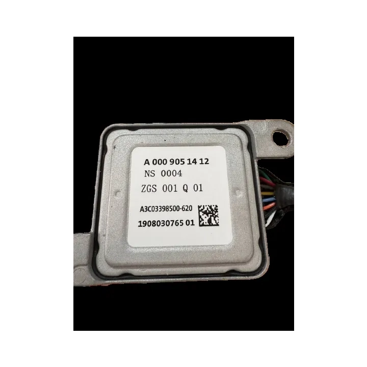 UŻYWANE Czujnik NOx Amrxuts A0009051412/A0009053506 do Mercedes W204 W205 W212