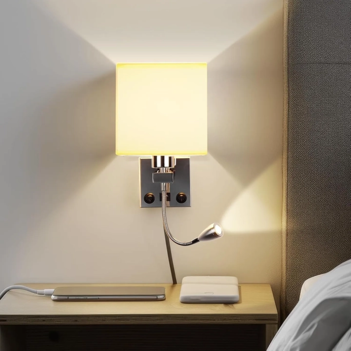 Lampa LED do czytania regulowana ALLOMN gęsia szyja USB chrom POWYSTAWOWY