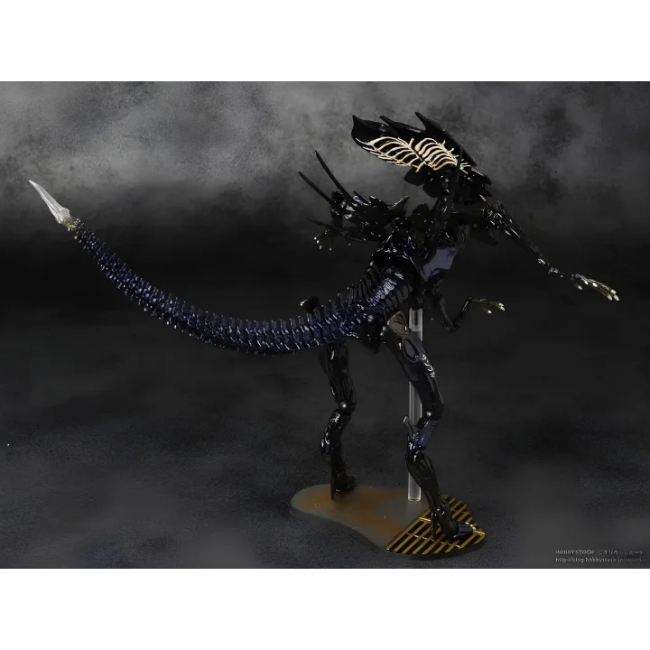 Figurka Królowej Obcych z filmu Obcy 32 cm realistyczna kolekcjonerska postać z serii filmów Alien