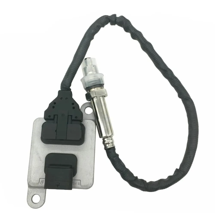 UŻYWANE Czujnik NOx Amrxuts A0009051412/A0009053506 do Mercedes W204 W205 W212