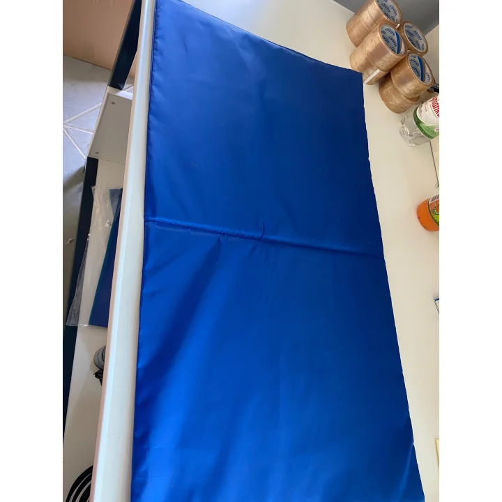 Żelowa mata chłodząca dla zwierząt 52x52 cm niebieska