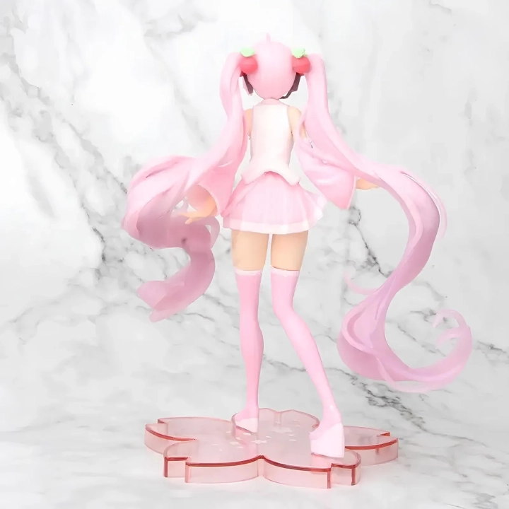 Figurka anime Miku Hatsune Sakura 15 cm kolekcjonerska figurka japońskiej idolki w wersji sakura