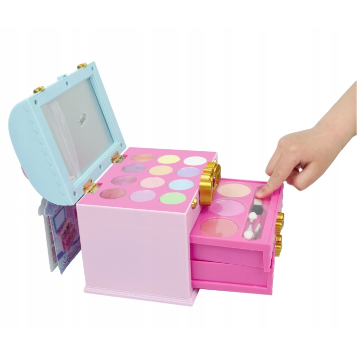 KUFEREK Z KOSMETYKAMI DO MAKIJAŻU CIENIE LAKIERY LUSTERKO