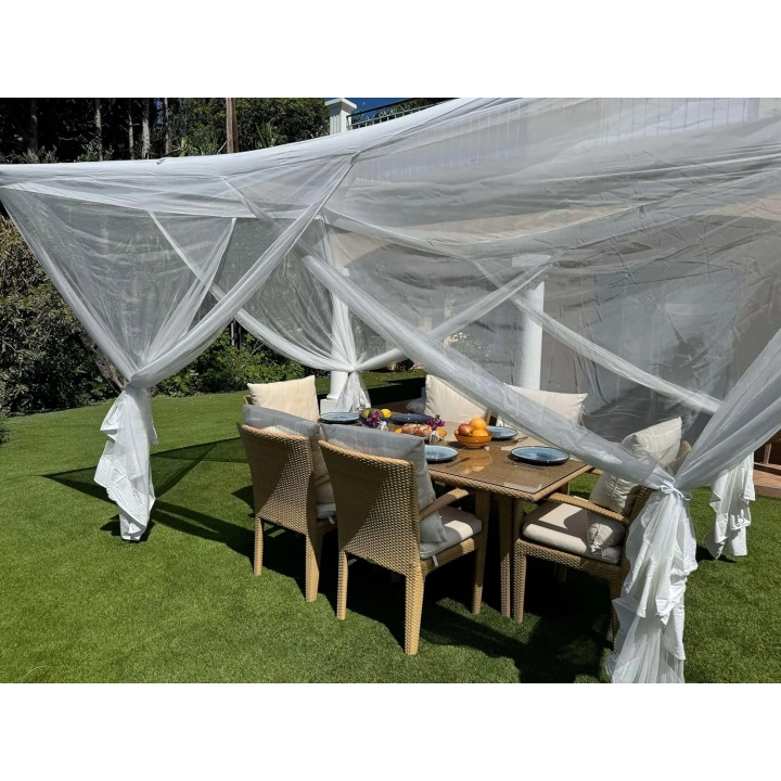UŻYWANA Moskitiera 4.5×2.5 m UB-STORE biała do tarasu altany i ogrodu