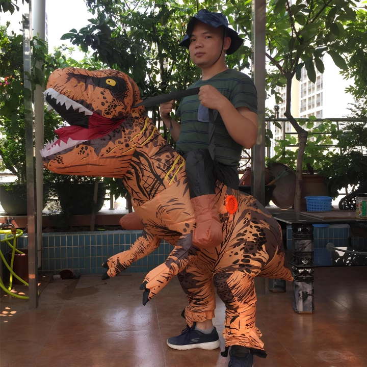 Nadmuchiwany Kostium Zielonego Dinozaura RESTEQ dla Dorosłych na Cosplay