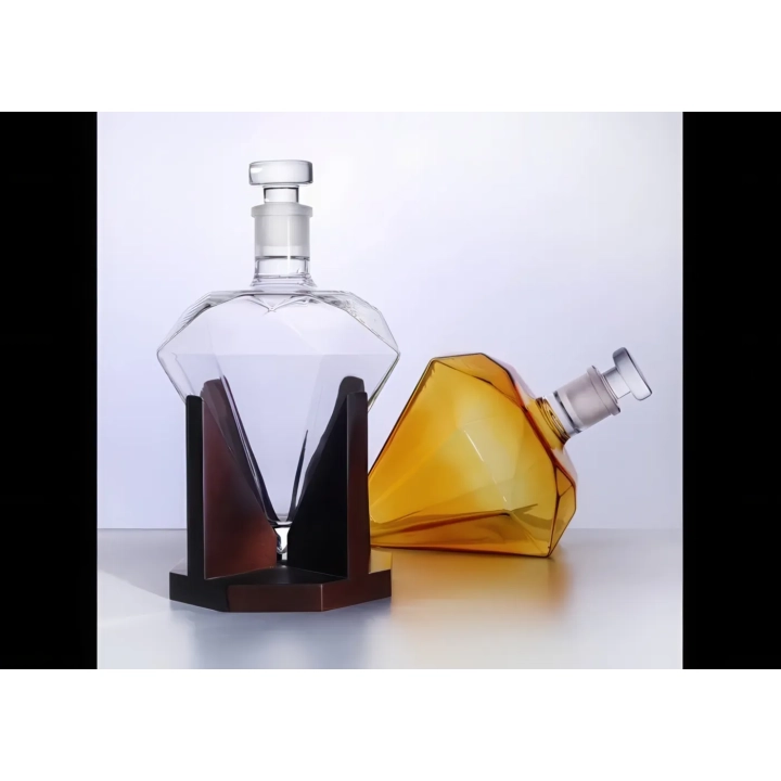 Karafka diamentowa RESTEQ 1L do whisky i alkoholi, elegancka forma