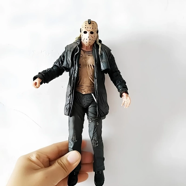 Figurka Jason Voorhees Piątek 13-go 18 cm kolekcjonerska figurka kultowego bohatera horrorów