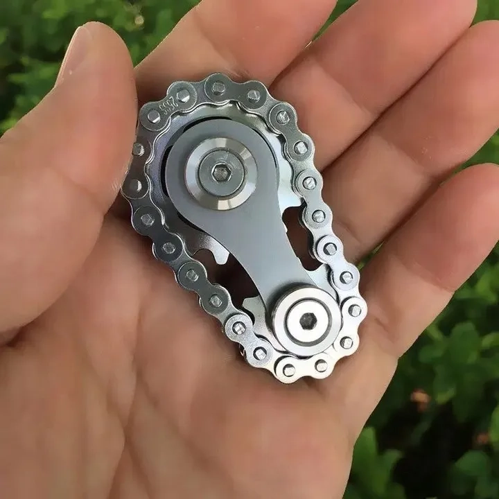 Fidget Spinner Koło Łańcuchowe Koło Zamachowe antystresowa zabawka z łożyskiem metalowa konstrukcja i płynny ruch