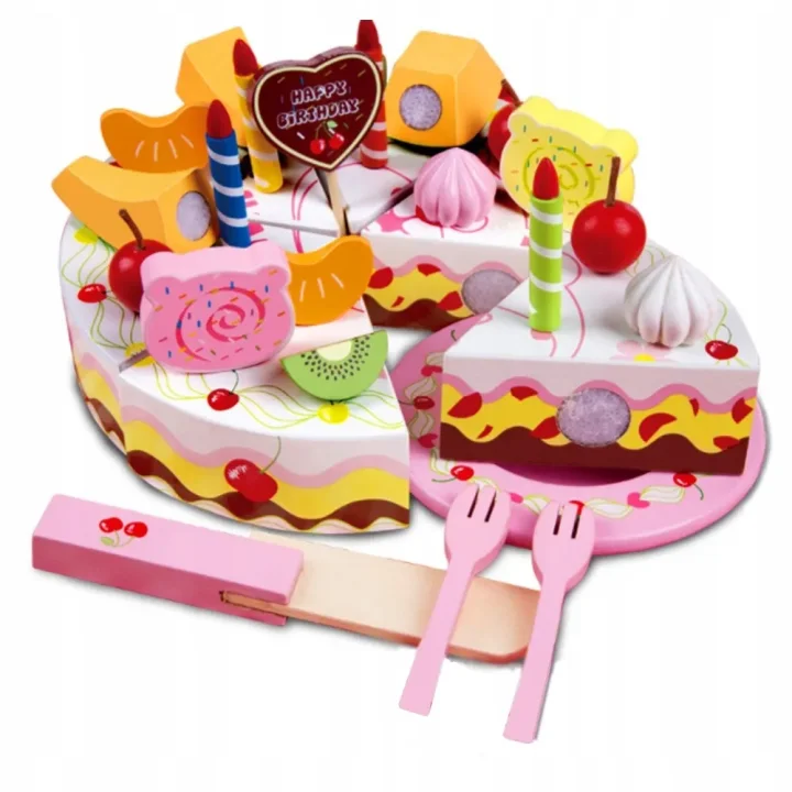 Drewniane ciasto tort do krojenia na rzepy