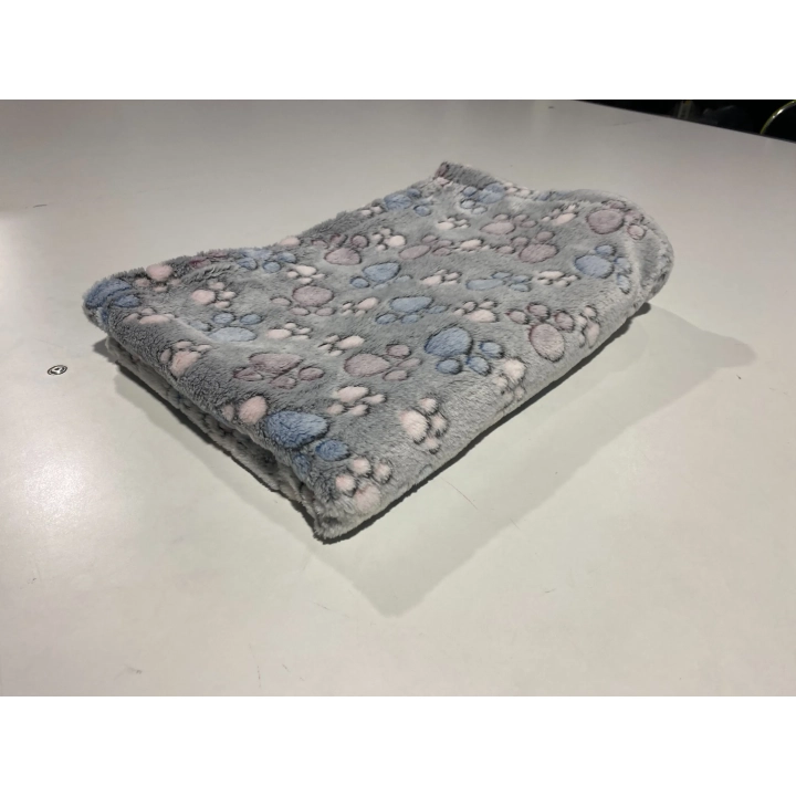 Koc polarowy 100x70 cm łapy ciemne