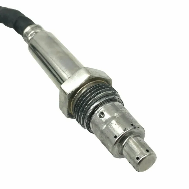 UŻYWANE Czujnik NOx Amrxuts A0009051412/A0009053506 do Mercedes W204 W205 W212